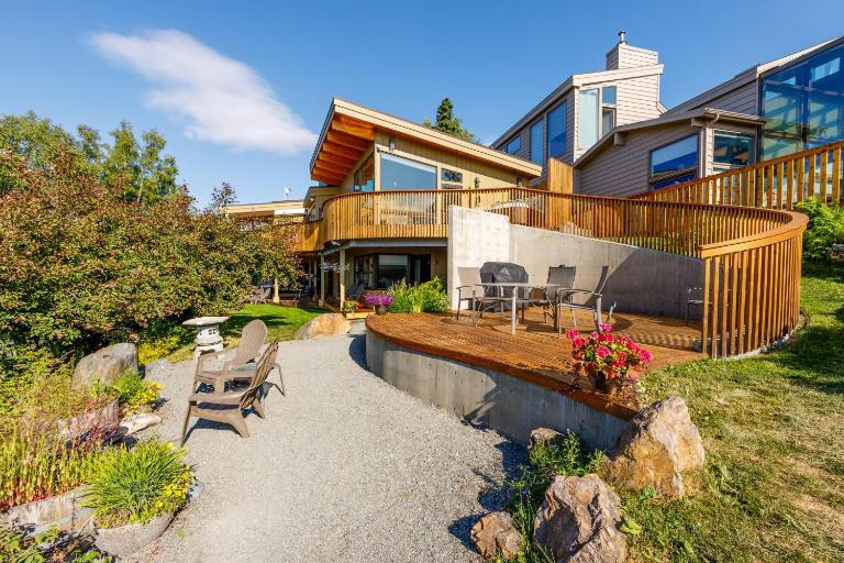 Downtown Oceanview Luxury Home - B&B Anchorage