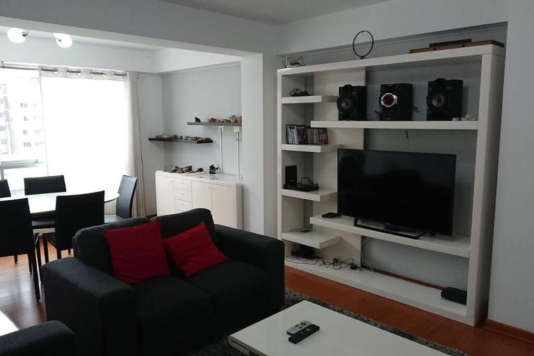 Elegante Flat en inmejorable ubicación - San Isidro - B&B Lima