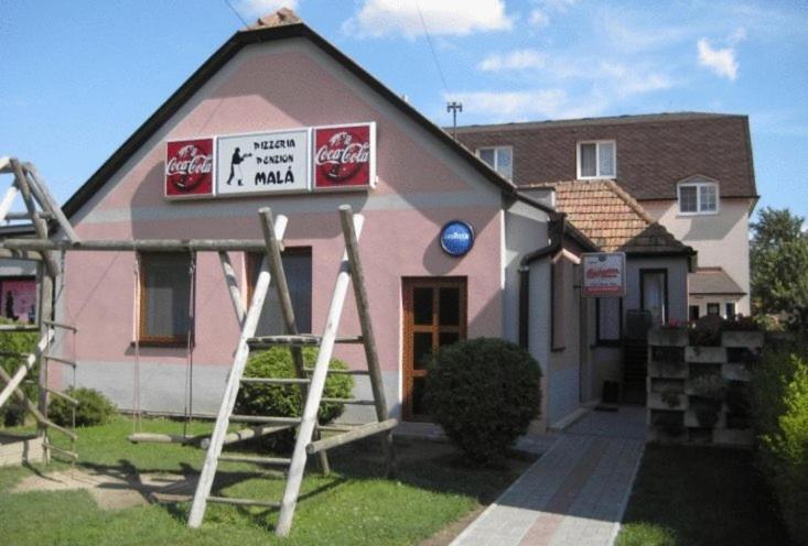 Penzion Mala - Ferienwohnung Kroatisch Jahrndorf