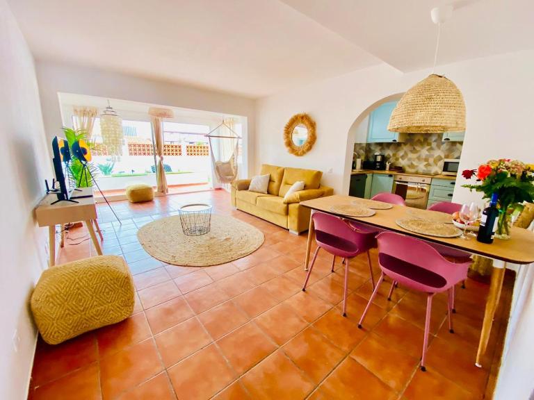 Golden Wave Surf Villa - Chambres d'hôtes Corralejo