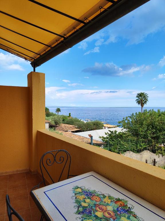 Torre dei Pirati - Ferienwohnung Letojanni