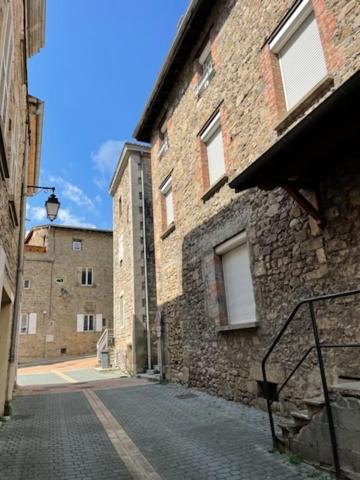Les Gîtes des Serves - B&B Chavanay
