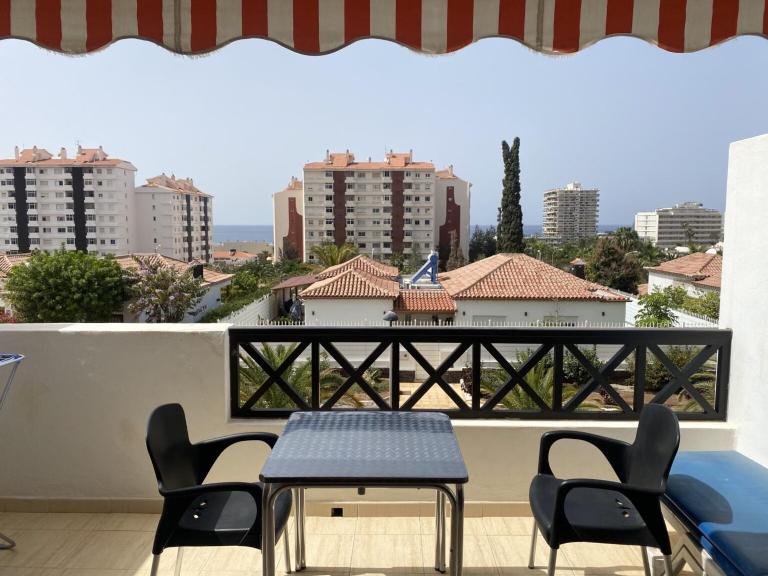 Lovely Self Catering 1 bed Apartment 7B2, Los Cristianos, Tenerife - Ferienwohnung Los Cristianos