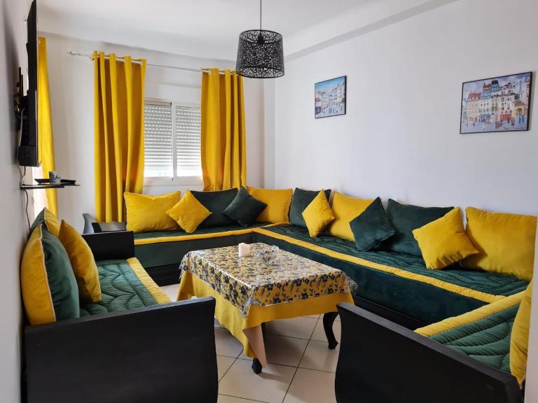 NRY Home magnifique Appartement , prêt de plage - Bed and Breakfast Martil