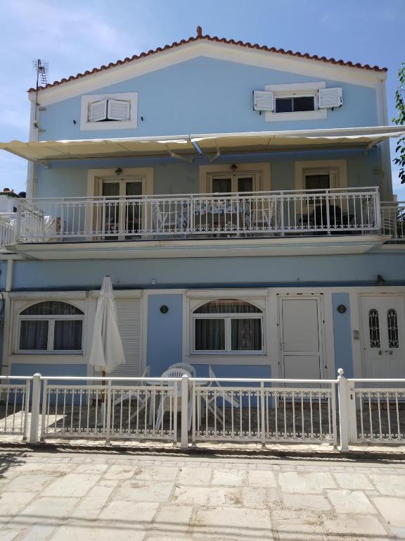 Alpha apartment, Ireon Samos - B&B Iraío