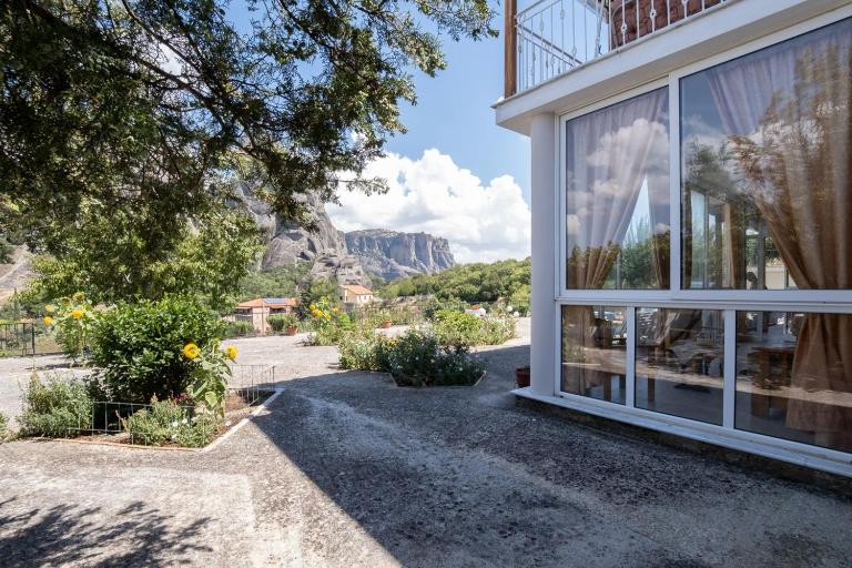 Majestic view Home just under Meteora Unesco Site - B&B Kalambaka