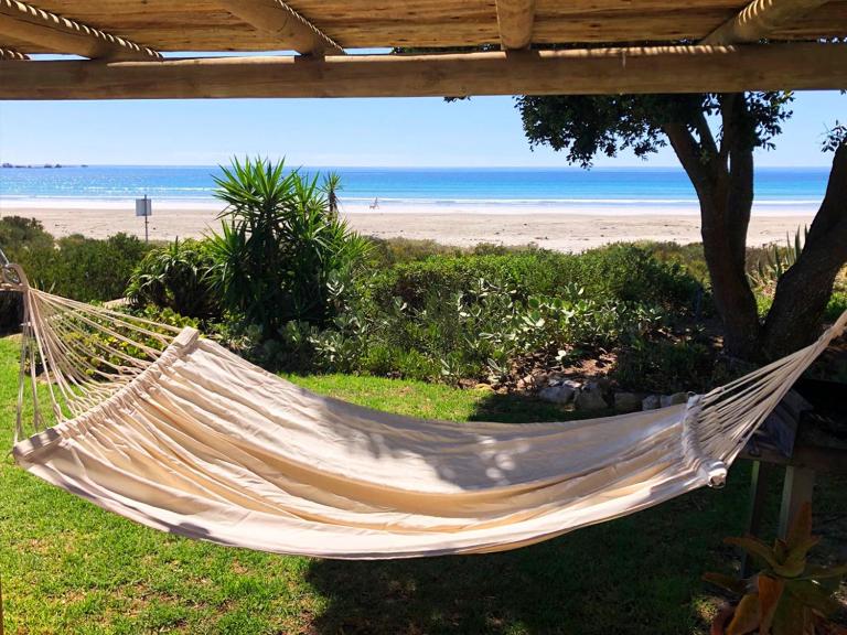 Aqua Blue - B&B Paternoster