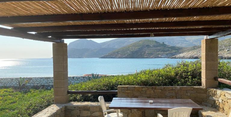 Mealos Apartments - B&B Skýros