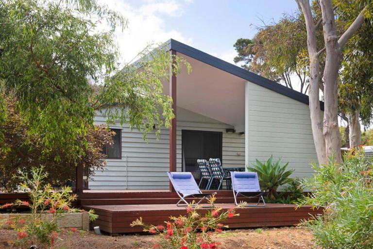 Seaside Escape, Margaret River ~ Perfect for Families - Bed and Breakfast Parryville
