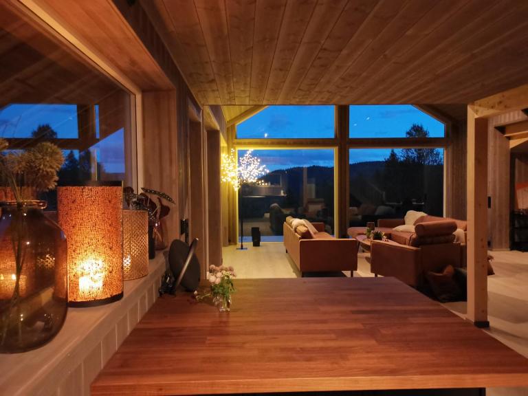 Flott hytte sentralt i Hallingdal - Ferienwohnung Ål