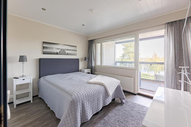 Ellivuori Suite with Sauna and Balcony - B&B Sastamala