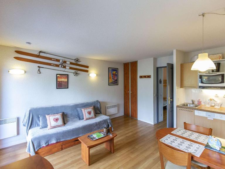 Studio cabine 4 pers avec terrasse, piscine couverte et salle de fitness, proche pistes et remontées - FR-1-404-339 - B&B La Mongie