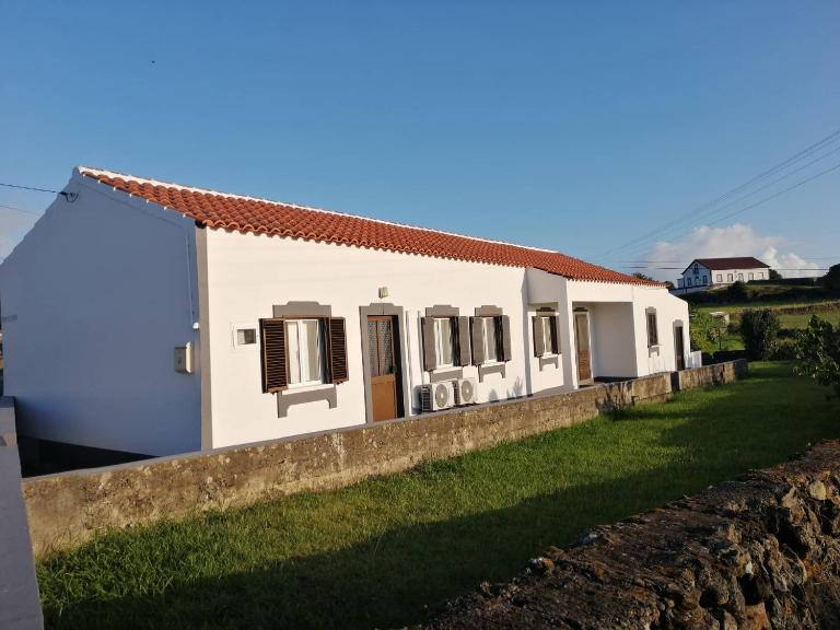 Casa do Lajedo - B&B Porto Martins