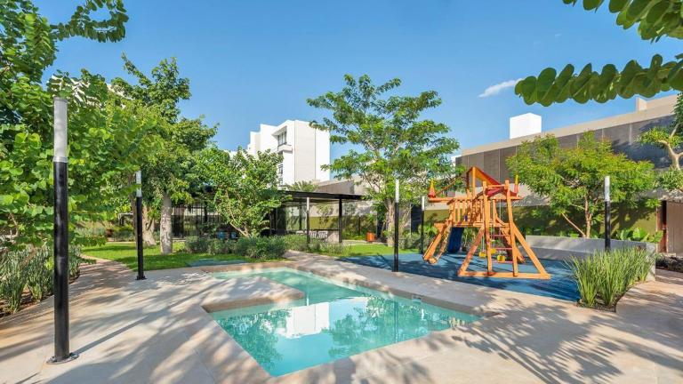 Casa nueva con terraza y alberca en Temozón Norte - B&B Mérida