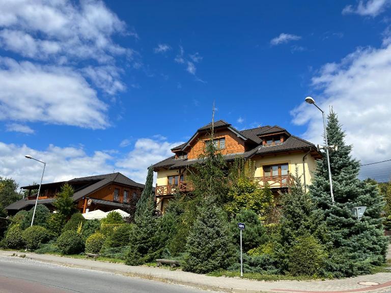 Apartments Hážovský Dvůr - B&B Rožnov pod Radhoštěm