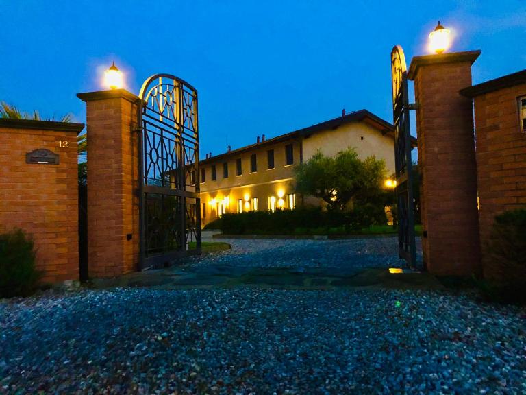 Locanda - Bed and Breakfast Gessate