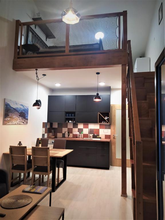 Apartmán Tommy - Zadov - Ferienwohnung Stachy