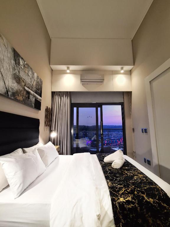 Top Floor Penthouse - Overlooking Times Square Casino - B&B Pretoria