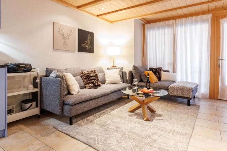 Kinohaus 3 - B&B Wengen