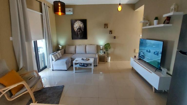 Paramount Gardens Resorts C202 - B&B Larnaka