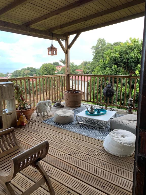 Maison vue sur la mer Jardin d Orient - B&B Saint-Claude