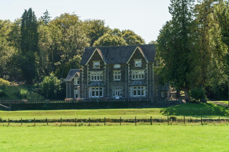 8 The Lake - Lake Access - Perfect for couples - B&B Newby Bridge