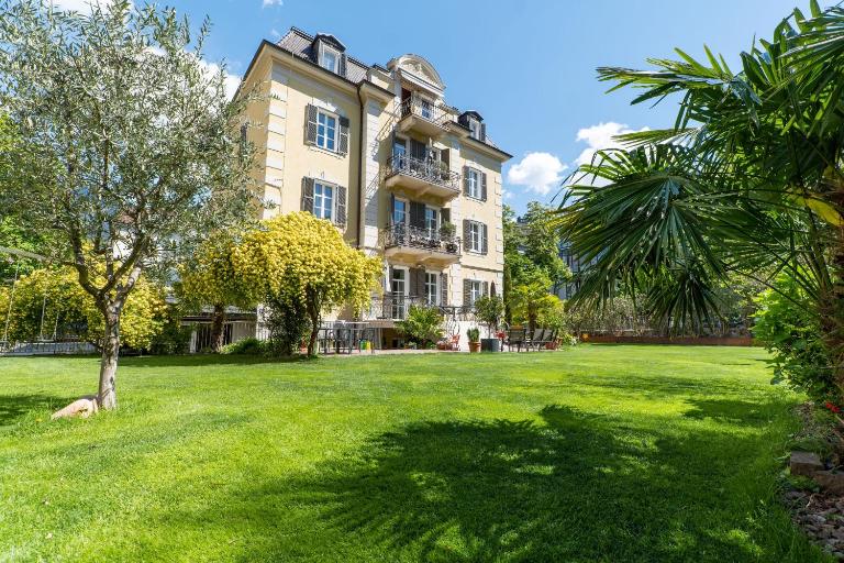 Villa Stubai - Penthouse in the heart of Merano - B&B Merano