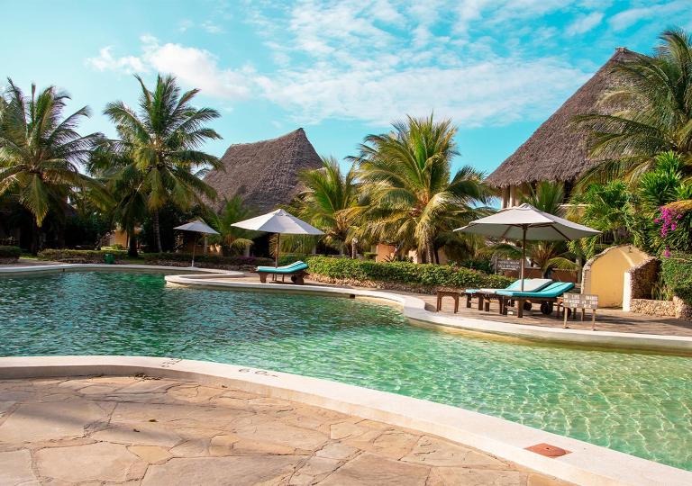 Tembo Court Apartments - Bed and Breakfast Malindi