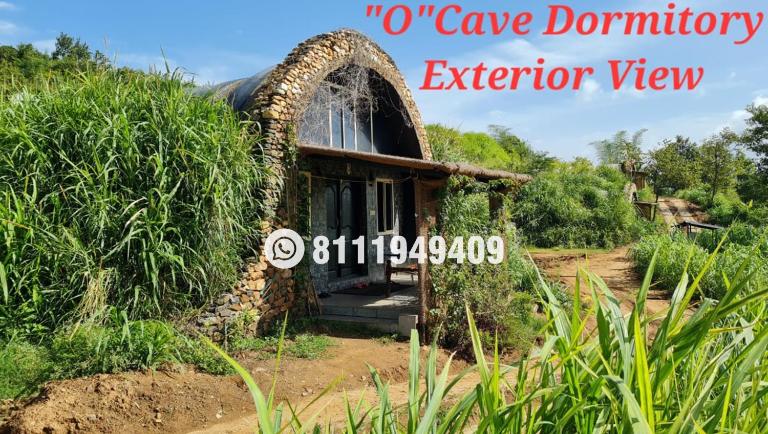 Shining Caves Resort - B&B Varagambadi
