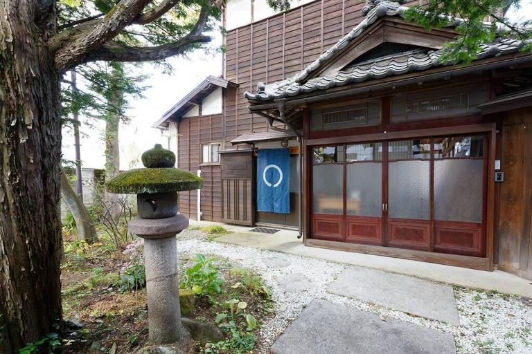 AI/藍 - B&B Kusatsu