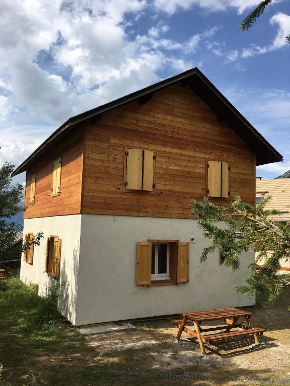 Chalet 6 personnes Gentiane - B&B Les Orres