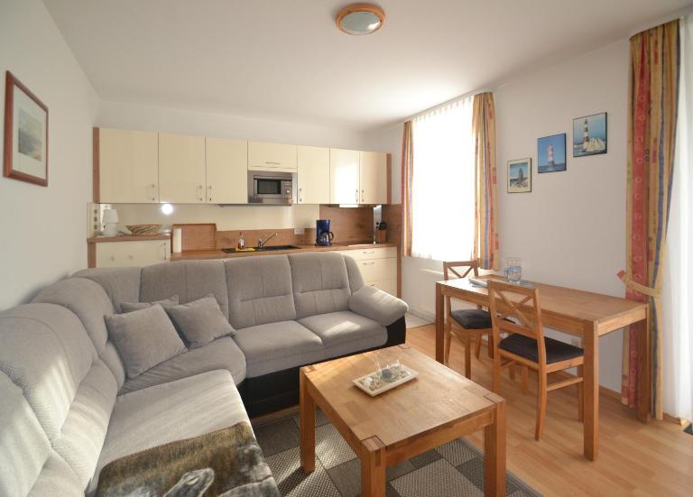 Ferienappartement im Haus Brandenburg - Chambres d'hôtes Ostseebad Göhren