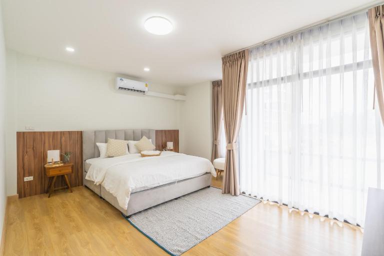 The B Hostel - B&B Lamphun