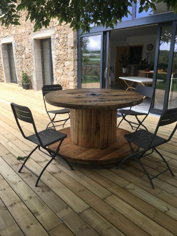 Chambre spacieuse Le clos des vignes - B&B Chavanay