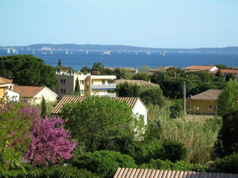Le Lavandou St Clair - B&B Le Lavandou