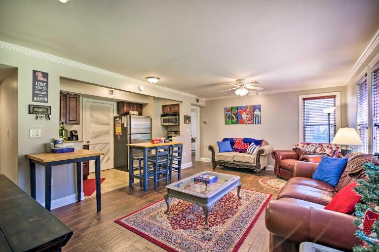 Sip Happens: Oxford Condo 1 Mi to Ole Miss + Grove - Ferienwohnung Oxford