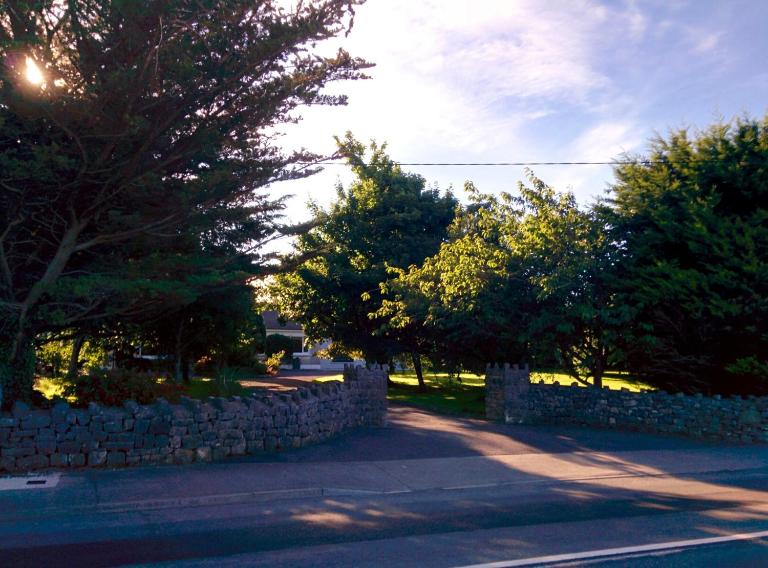 Spacious Contemporary Chalet type Apartment. - B&B Galway