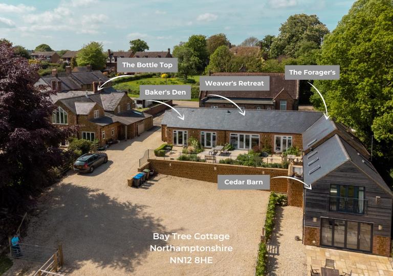 Bay Tree Cottage Accommodation - B&B Farthingstone