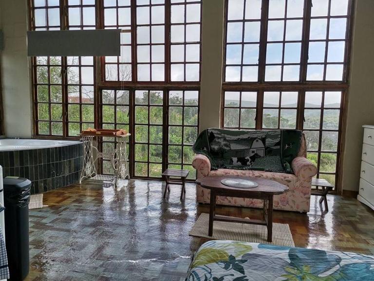 Windygates Estate Rustic Window Cottage - B&B Thornhill