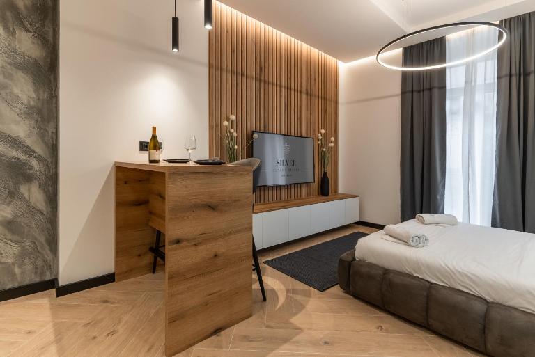 Silver Luxury Suites - B&B Belgrade