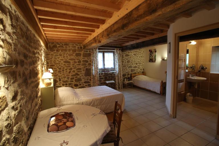 Ferme Cidricole Hugues Desfrièches - Bed and Breakfast Sainte-Marguerite-de-Carrouges