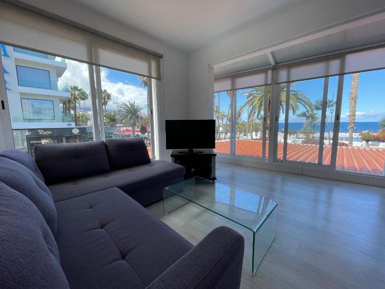 Oasis Club - B&B Puerto de la Cruz