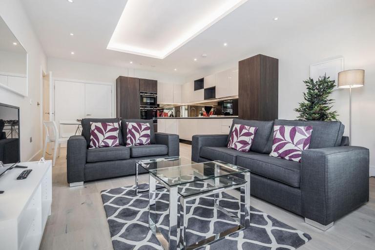 Roomspace Serviced Apartments - Lockwood House - Ferienwohnung Surbiton