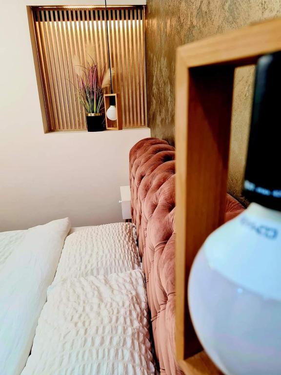 Laci Lak Premium apartment - Chambres d'hôtes Oradea