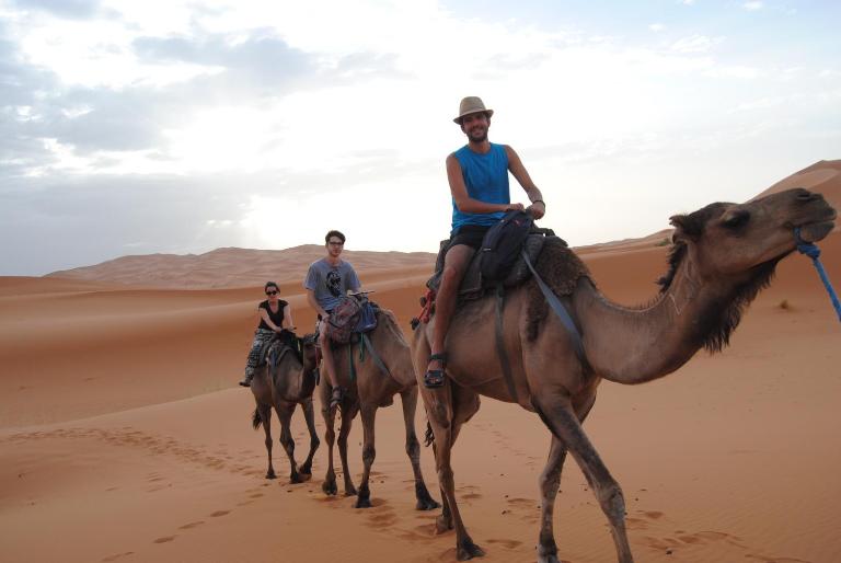 Desert Camel Trekking Camp - B&B Merzouga