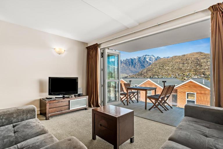 Lakeside Living - 1 Bedroom Alpine Apartment - Ferienwohnung Queenstown