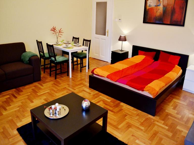 Caesar Apartman - Ferienwohnung Budapest