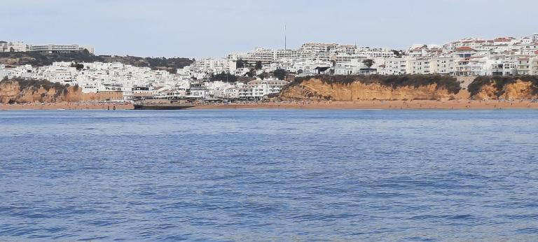 Casa Docim, casa tipica algarvia no centro da cidade velha - B&B Albufeira