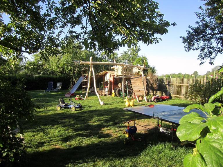 Familienferienhof Sell´s Scheune - B&B Sundhausen