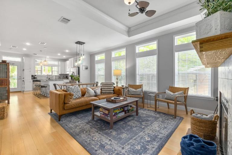 Boatyard Oasis - Modern Charm - Mins to Downtown - Bed and Breakfast Saint Augustine